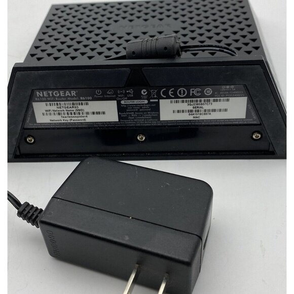 Netgear R6100 4-Port Dualband Gig‎ Smart Wireless AC1200 Router W/ Cord TESTED - Picture 6 of 11